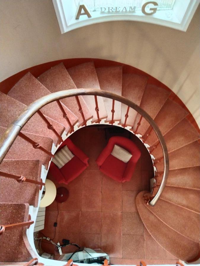 Villa Bella Estanca Кастелдефелс Екстериор снимка