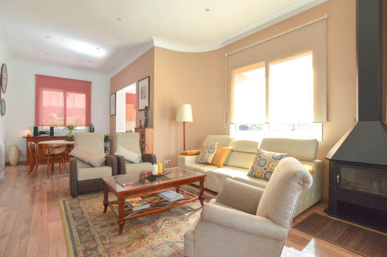 Villa Bella Estanca Кастелдефелс Екстериор снимка